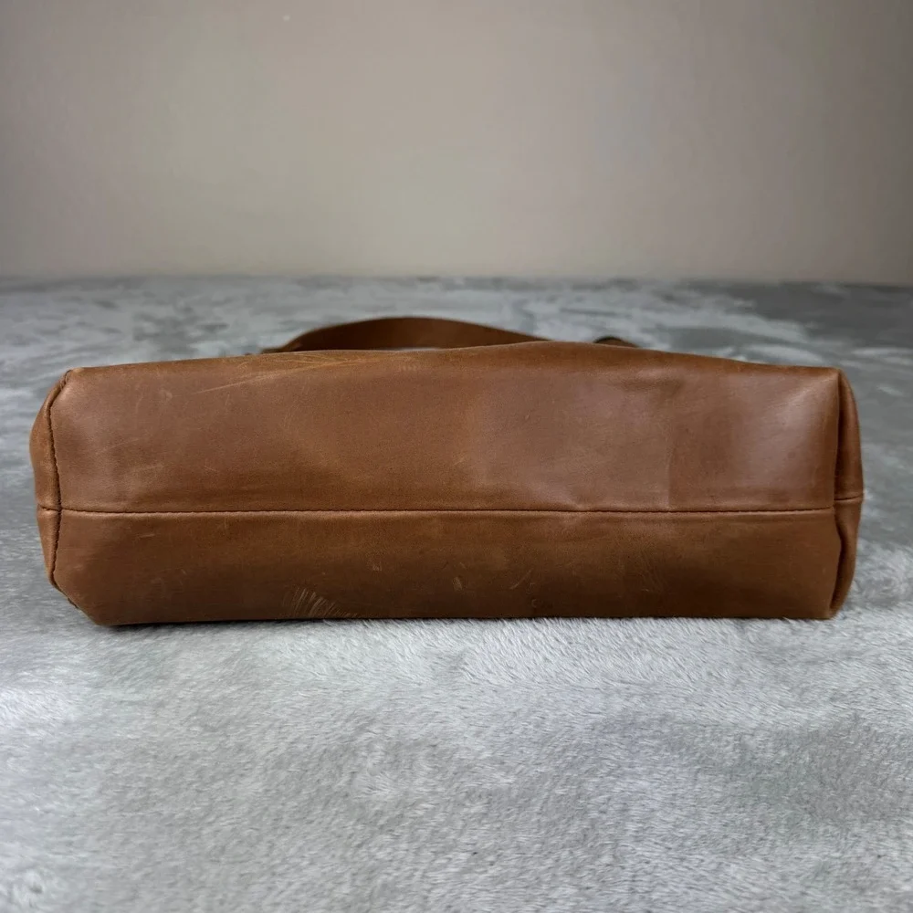 Able leather hobo